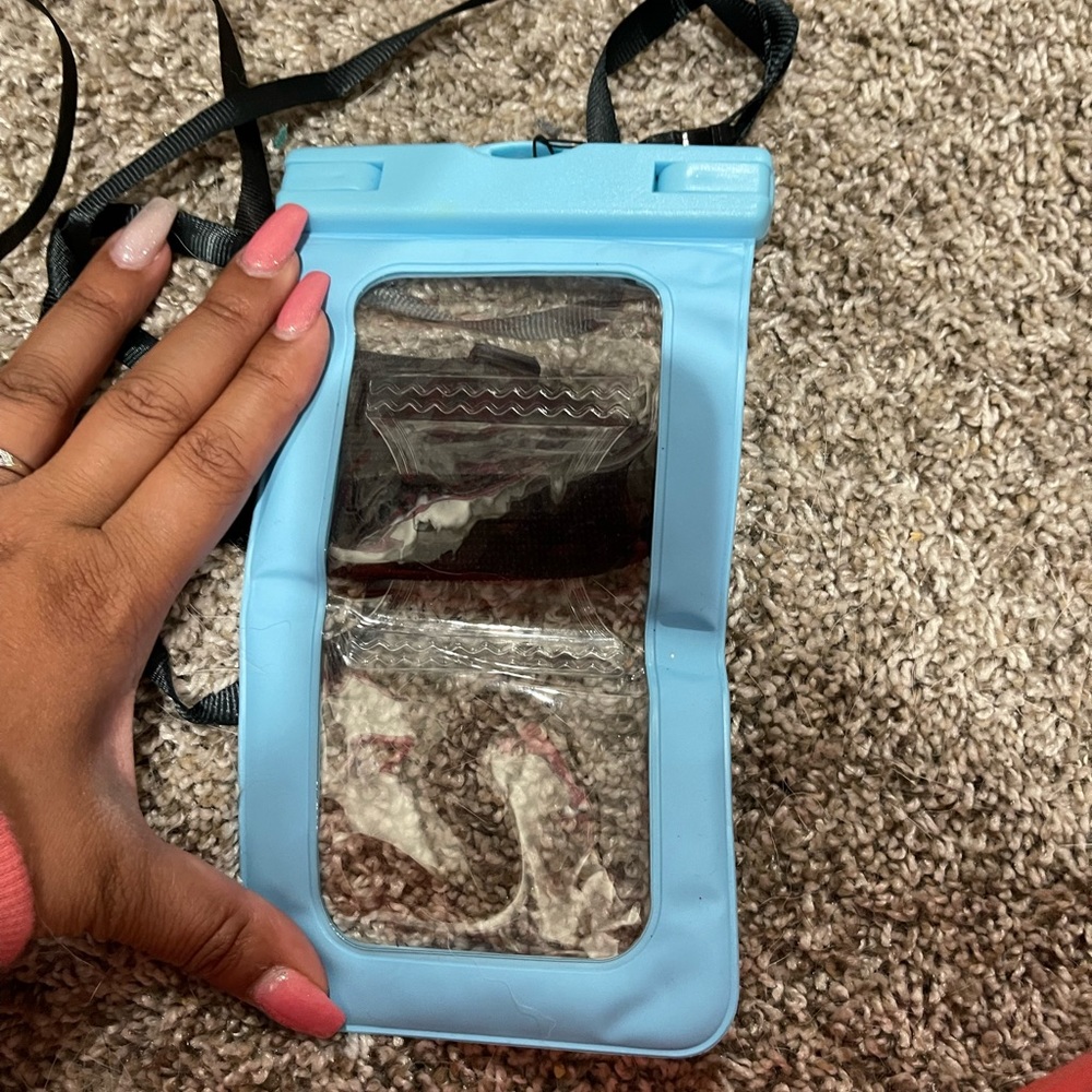 New waterproof phone case with lanyard and arm band